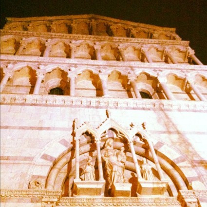  Catholic churches in Pisa.