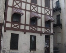 203 Davis St. Closes For Good